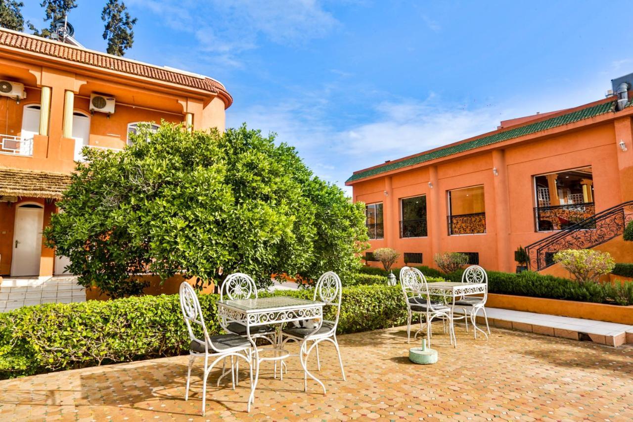 Complexe El Bassatine Hotel Beni Mellal Exterior photo