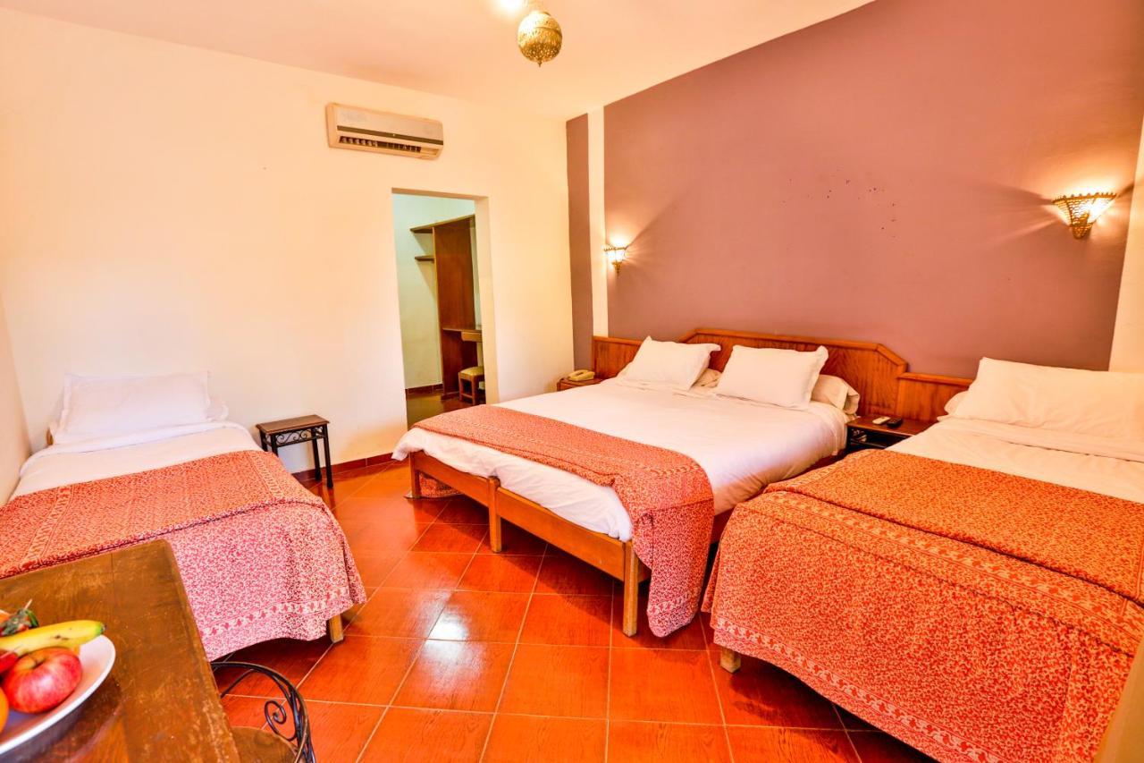 Complexe El Bassatine Hotel Beni Mellal Exterior photo
