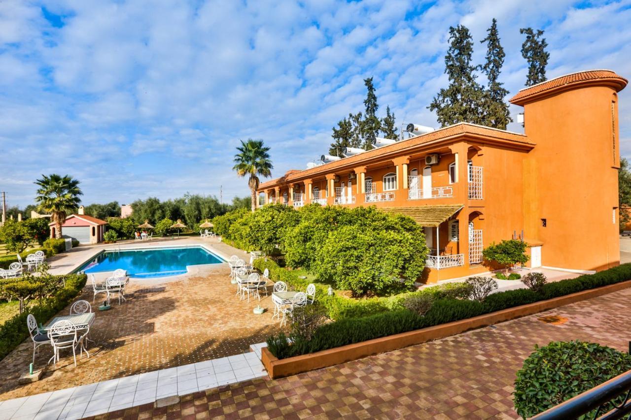 Complexe El Bassatine Hotel Beni Mellal Exterior photo